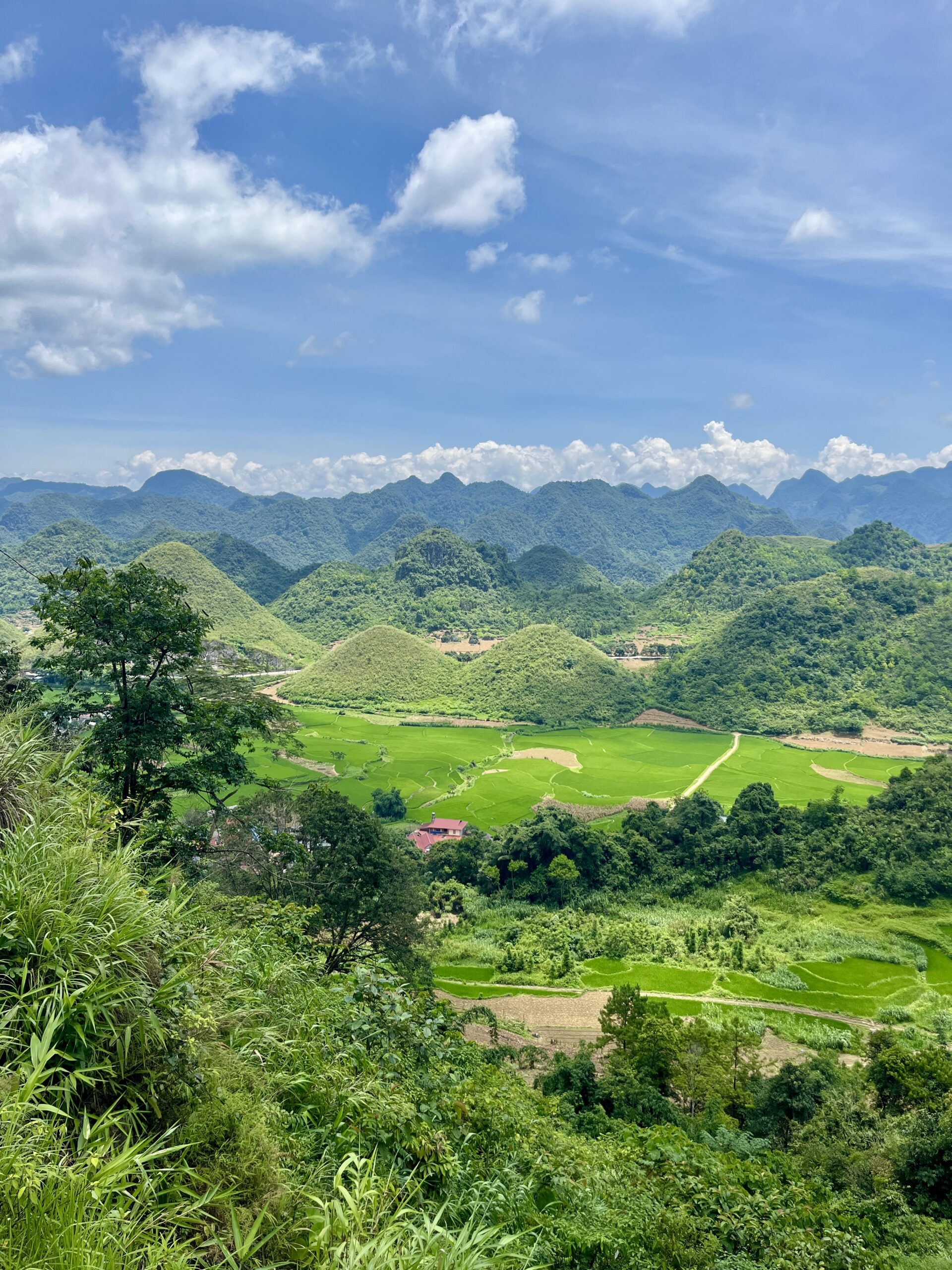 beautiful day at the twin mountains of quan ba