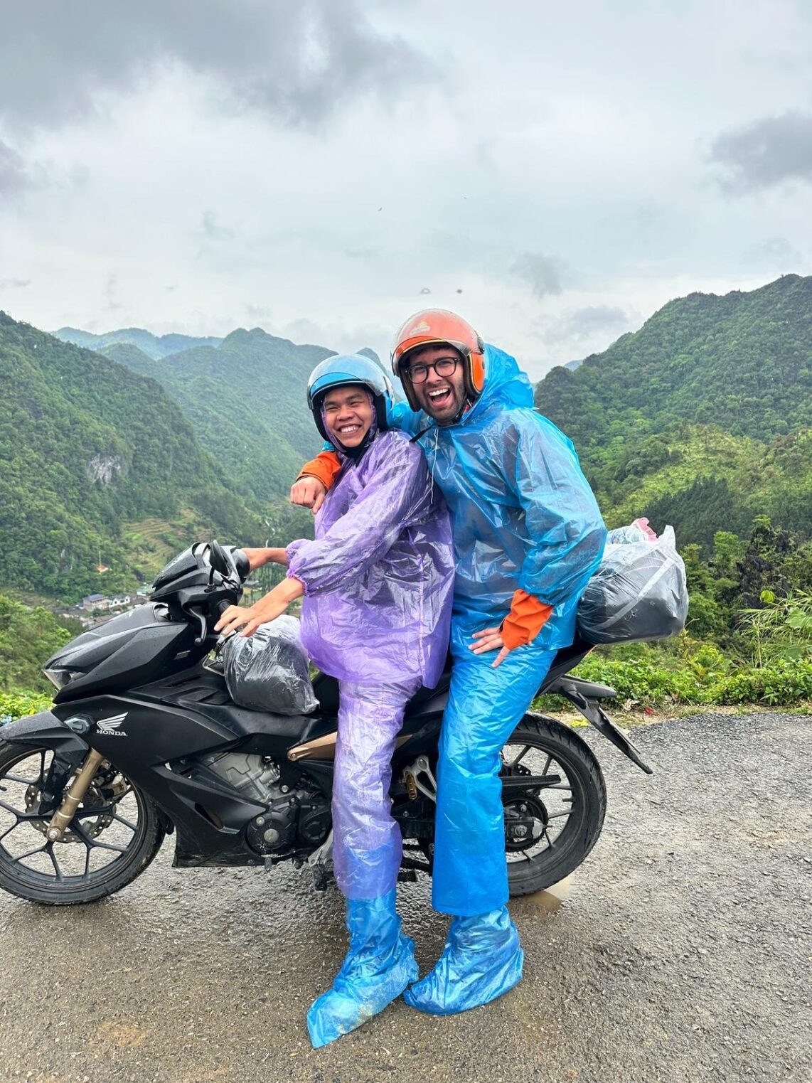 Guest and easy rider on the Ha Giang Loop