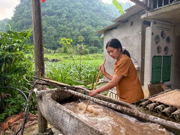 Traditional paper-making village in Cao Bang